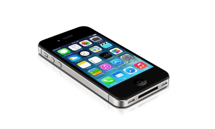 Apple iPhone 4S